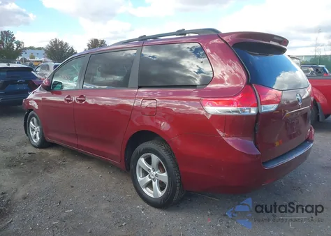 2012 Toyota Sienna Le V6 8 Passenger из США, поврежденный, VIN 5TDKK3DC8CS268398